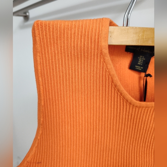 House of Harlow 1960 Crewneck Ribbed Knit Crop Top - Picture 5 of 11